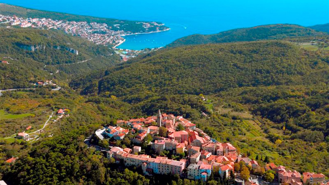 Photo of Outdoor in Kapelica