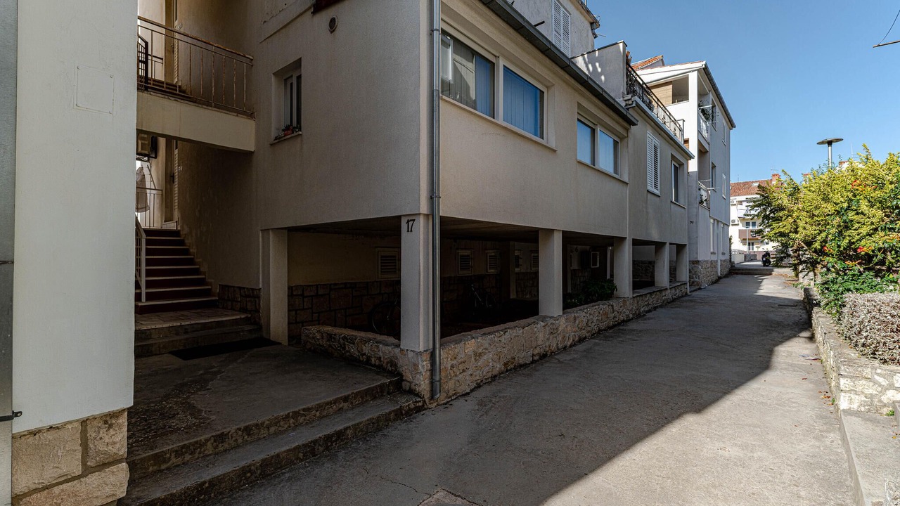 Photo of Others in Cove Tri Zala (Zrnovo)