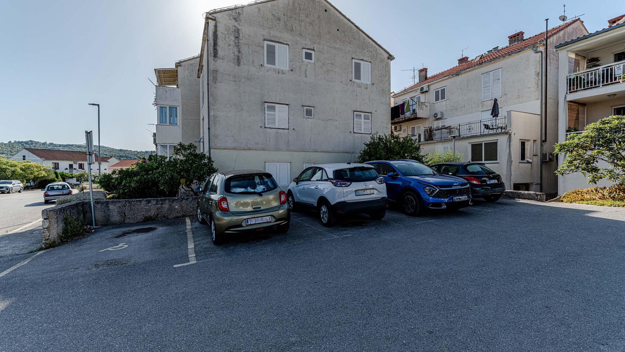 Photo of Others in Cove Tri Zala (Zrnovo)
