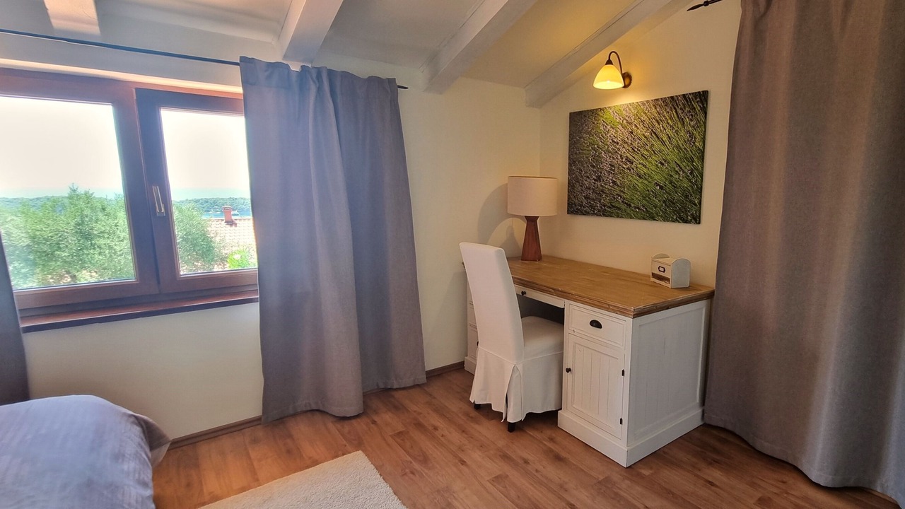 Photo of Bedroom in Palit