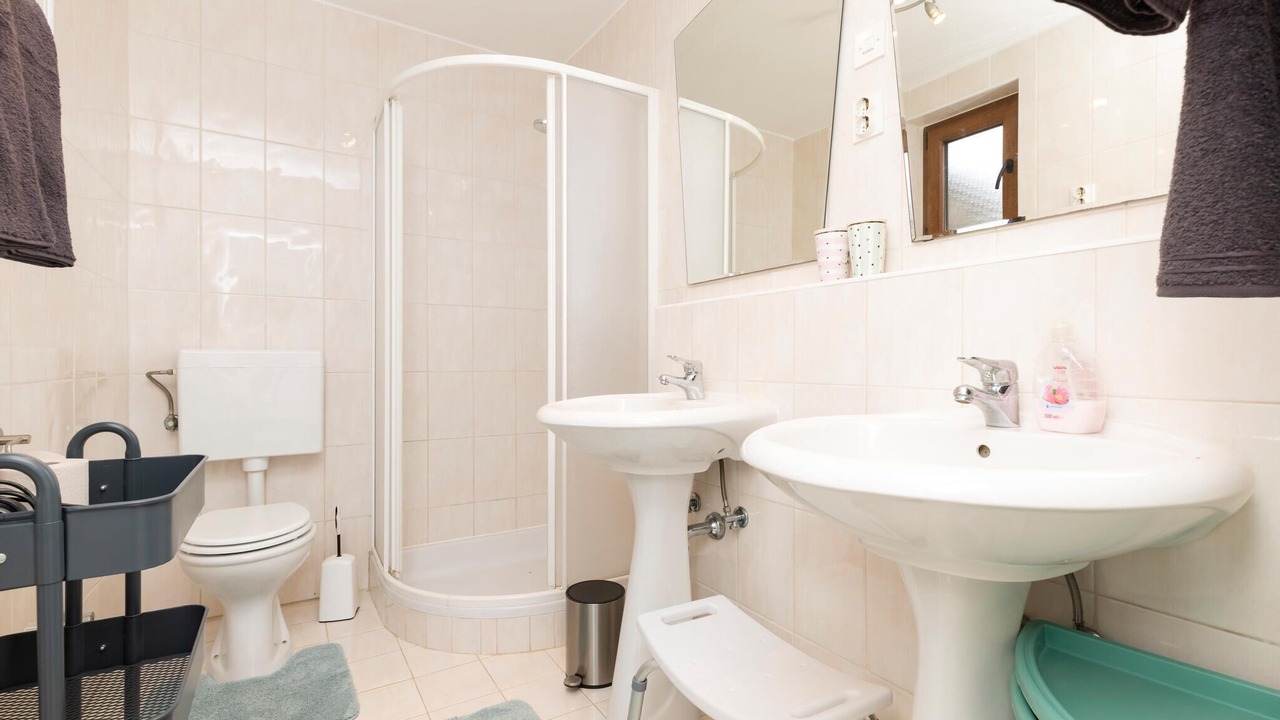 Photo of Bathroom in Artatore