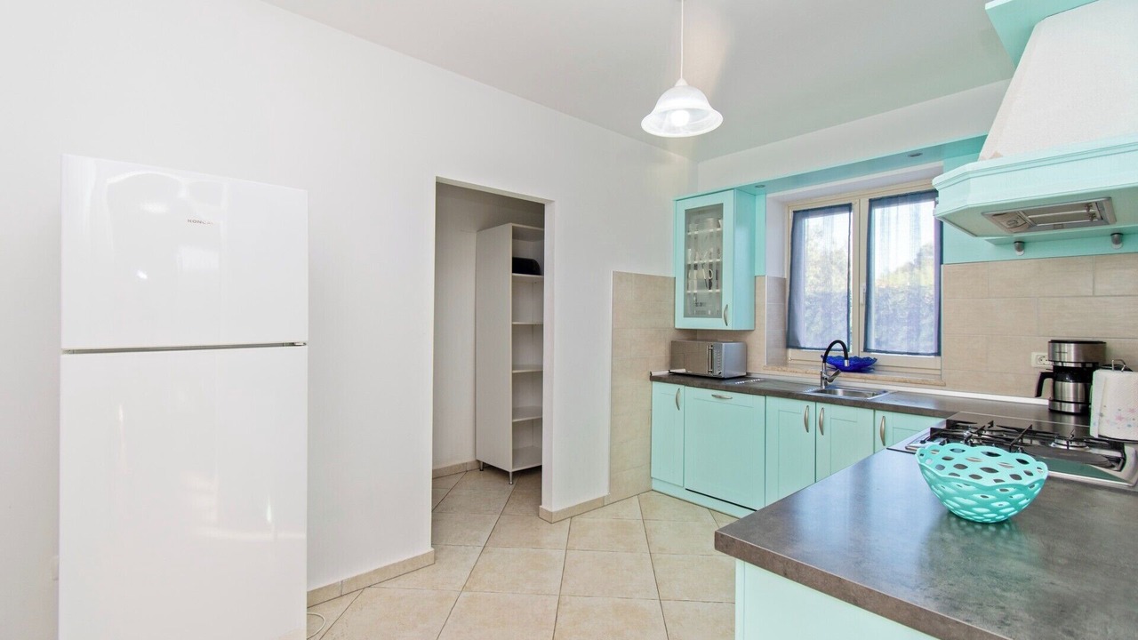 Photo of Kitchen in Gajana