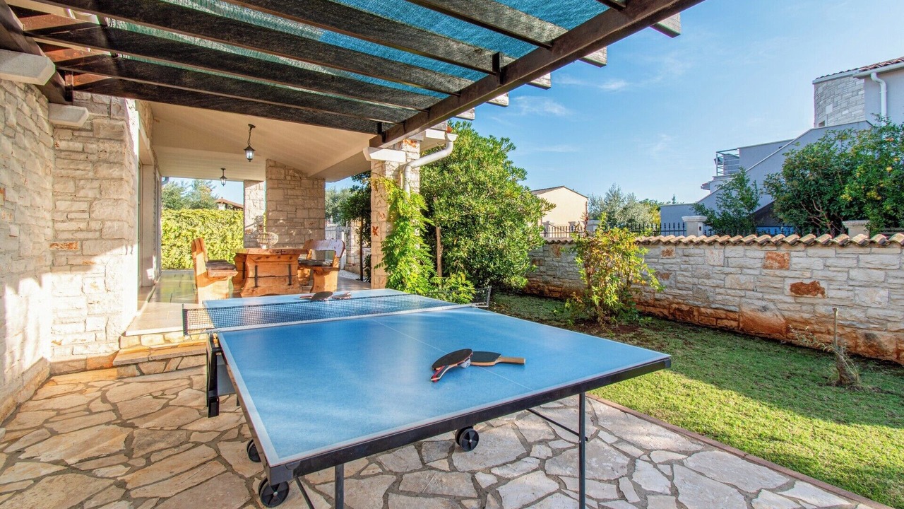 Photo of Outdoor in Gajana