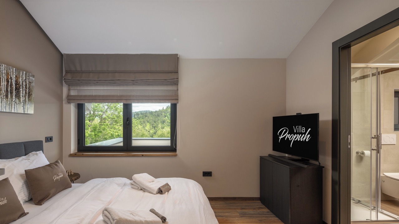 Photo of Bedroom in Fuzine