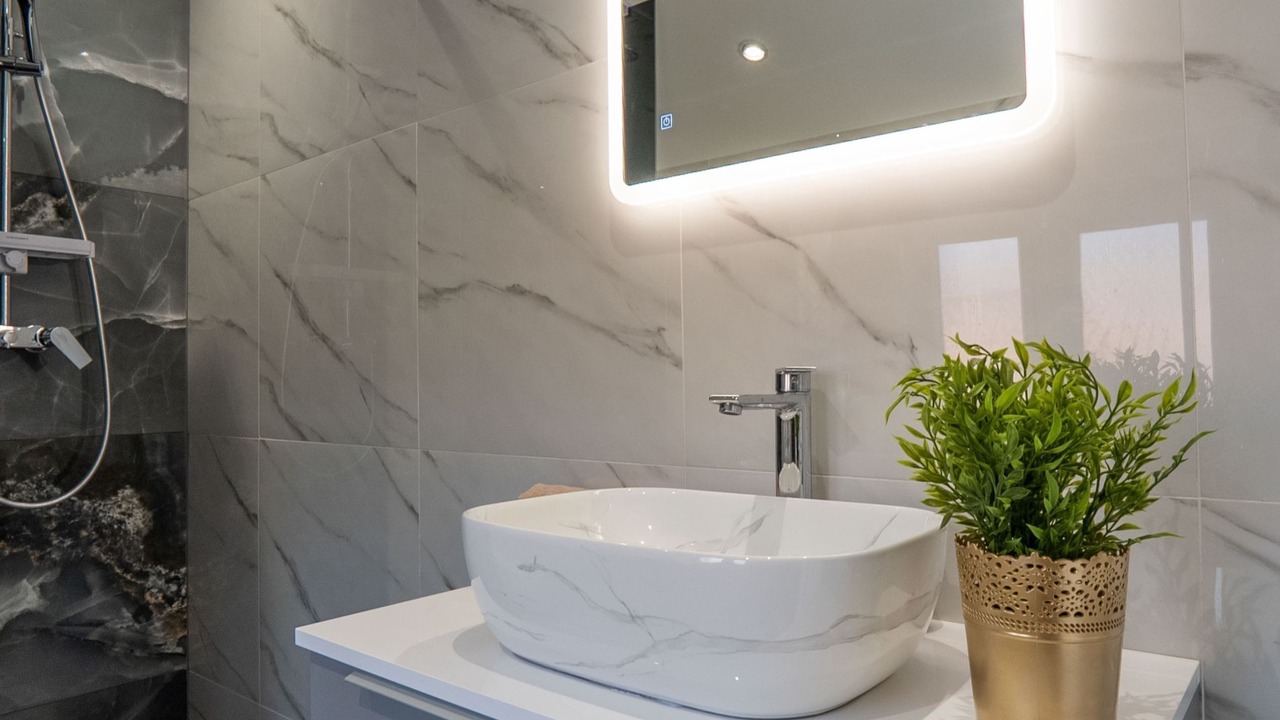 Photo of Bathroom in Marina