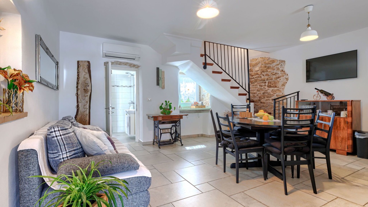 Photo of Livingroom in Paradiz