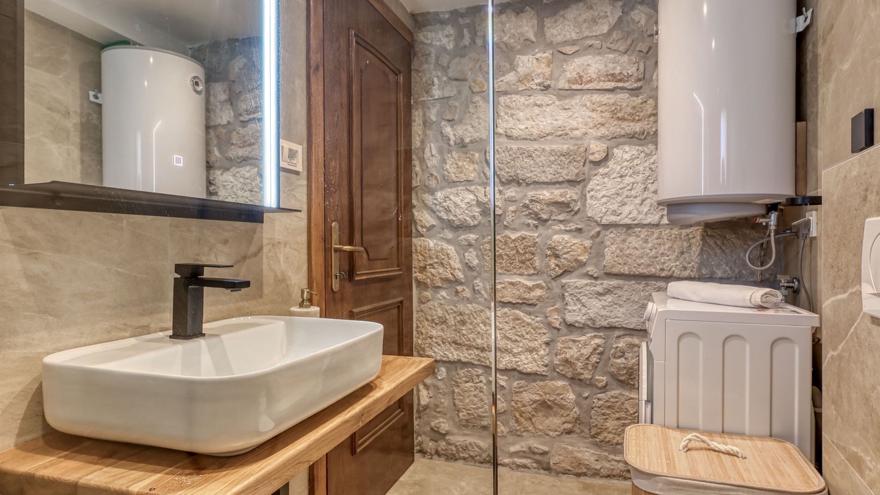 Photo of Bathroom in Grizane