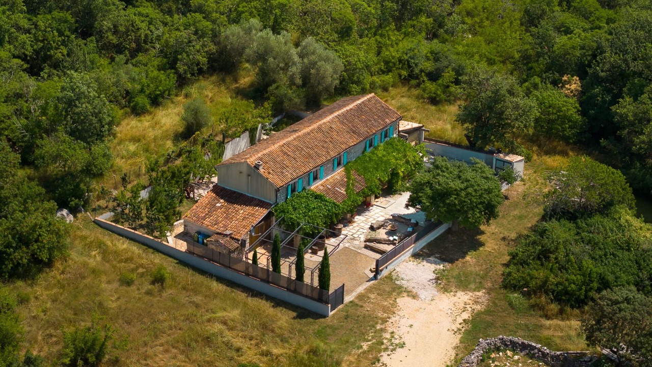 Photo of Outdoor in Vardica