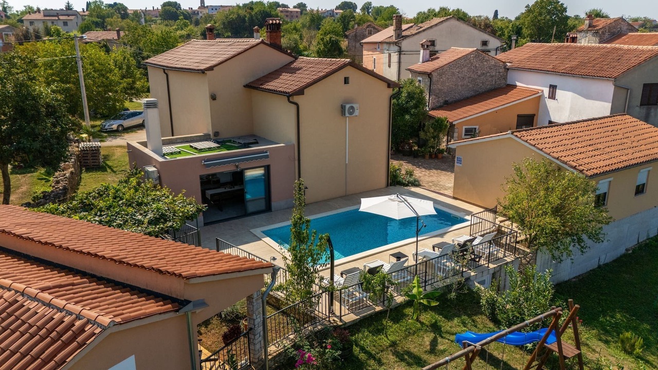 Photo of Outdoor in Nedescina