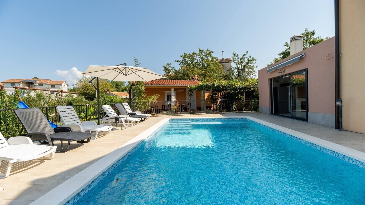 Photo of Outdoor in Nedescina