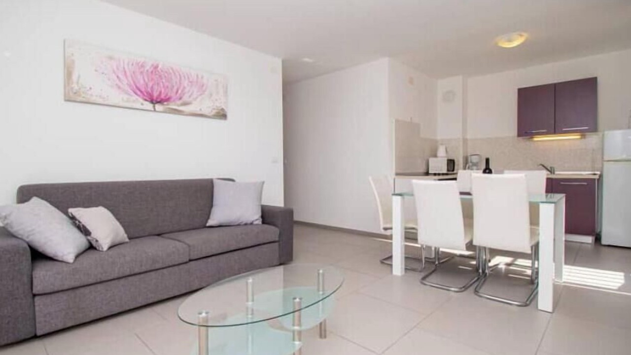 Photo of Livingroom in Loborika