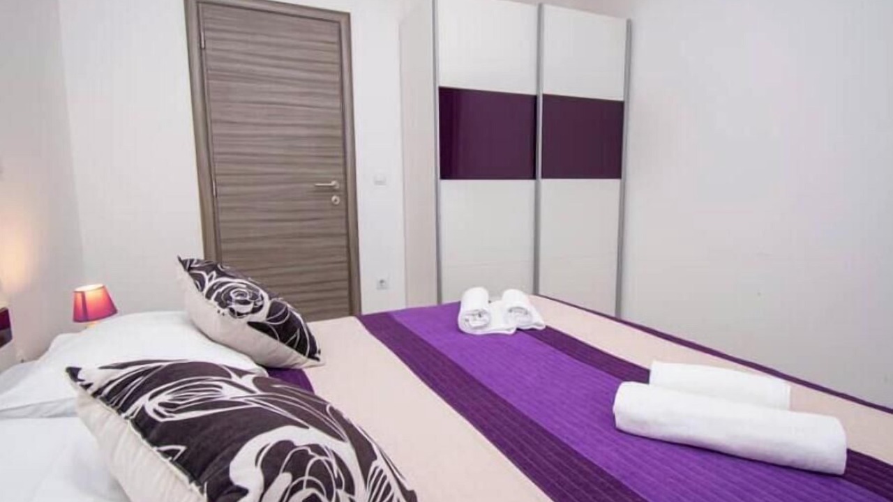 Photo of Bedroom in Loborika
