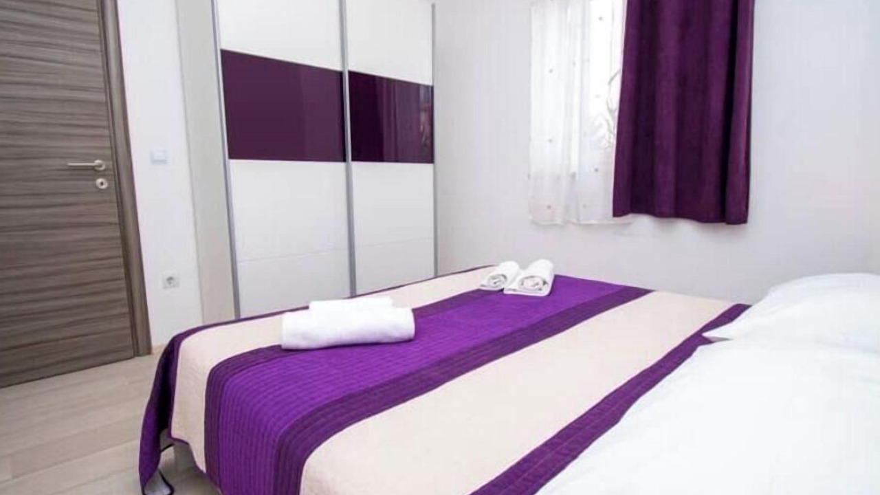 Photo of Bedroom in Loborika