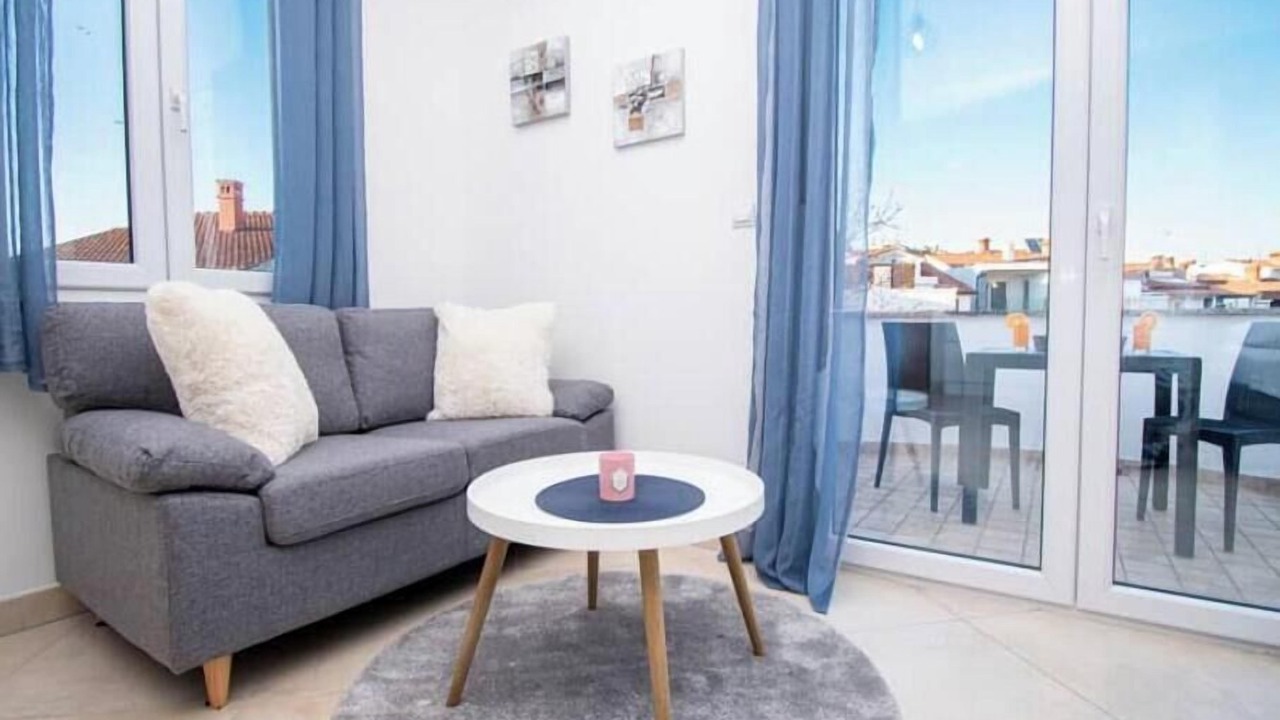 Photo of Livingroom in Loborika