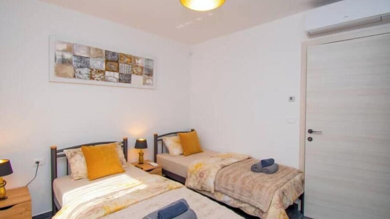 Photo of Bedroom in Loborika