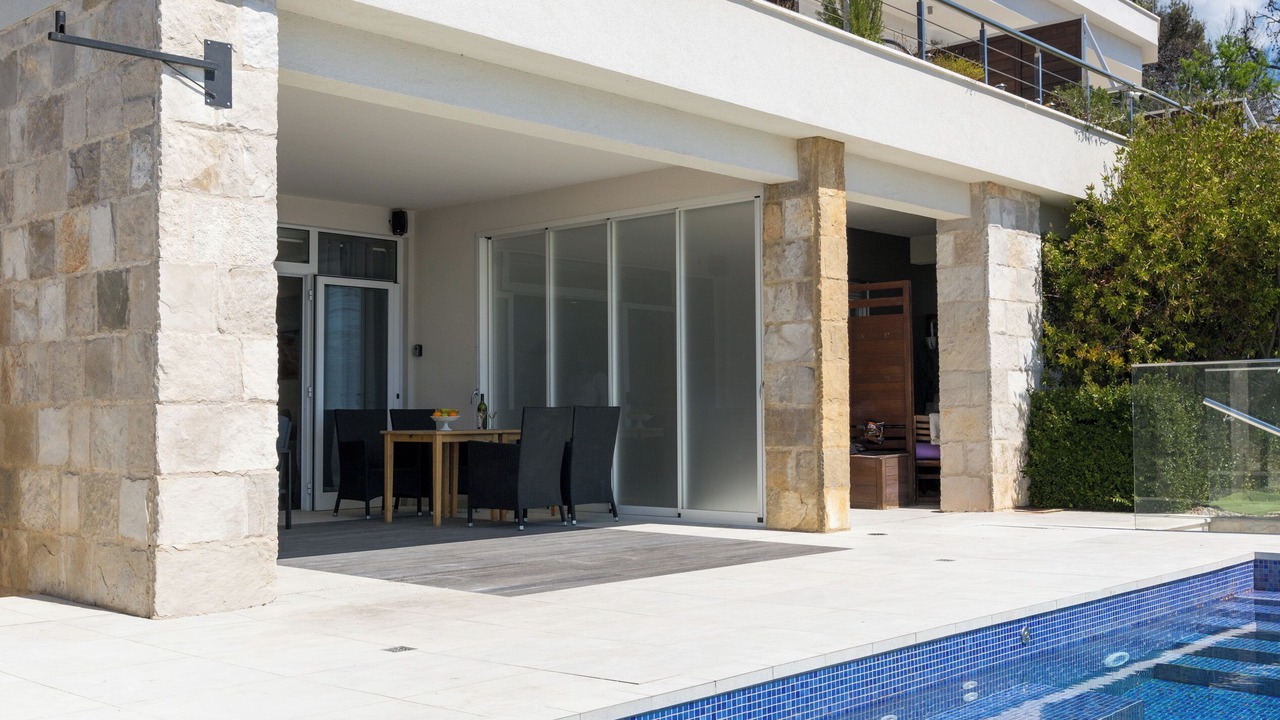 Photo of Outdoor in Mimice