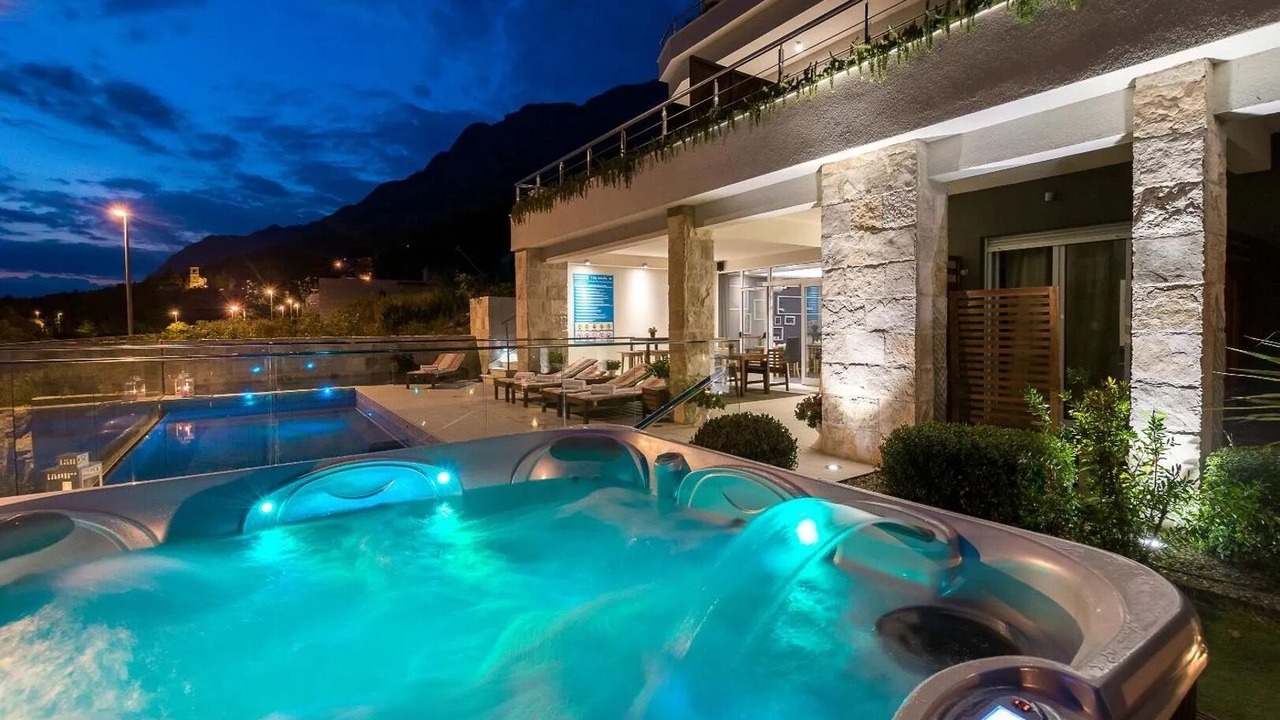 Photo of Outdoor in Mimice