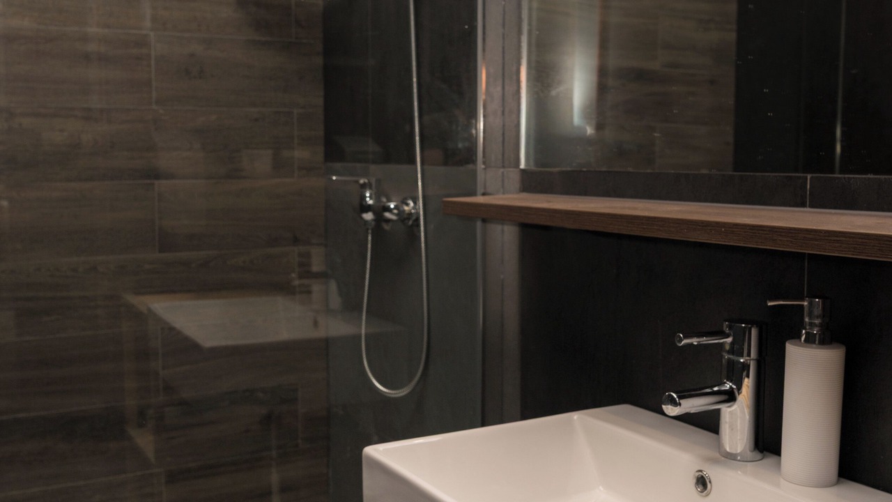 Photo of Bathroom in Mimice
