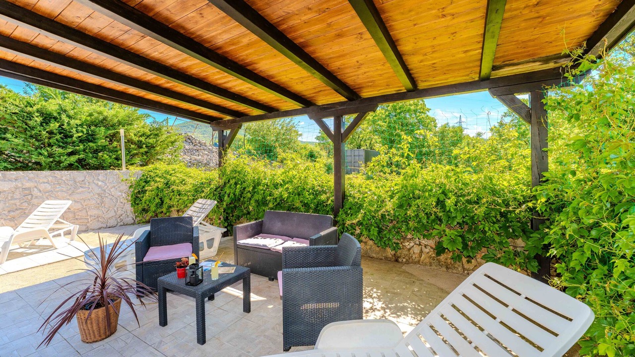 Photo of Patio Balcony in Bakar