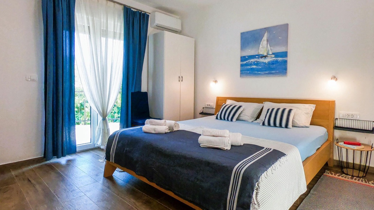 Photo of Others in Gabonjin