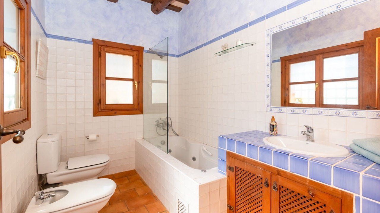 Photo of Bathroom in Olivella
