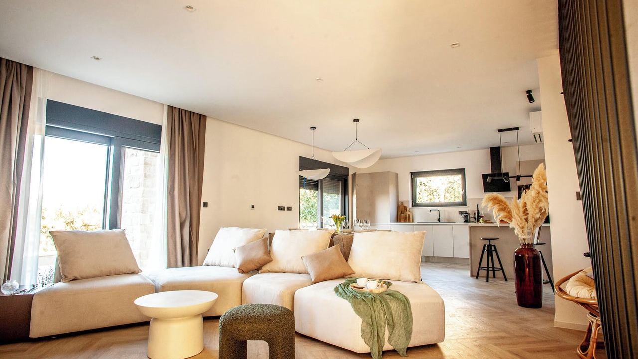 Photo of Livingroom in Banjol