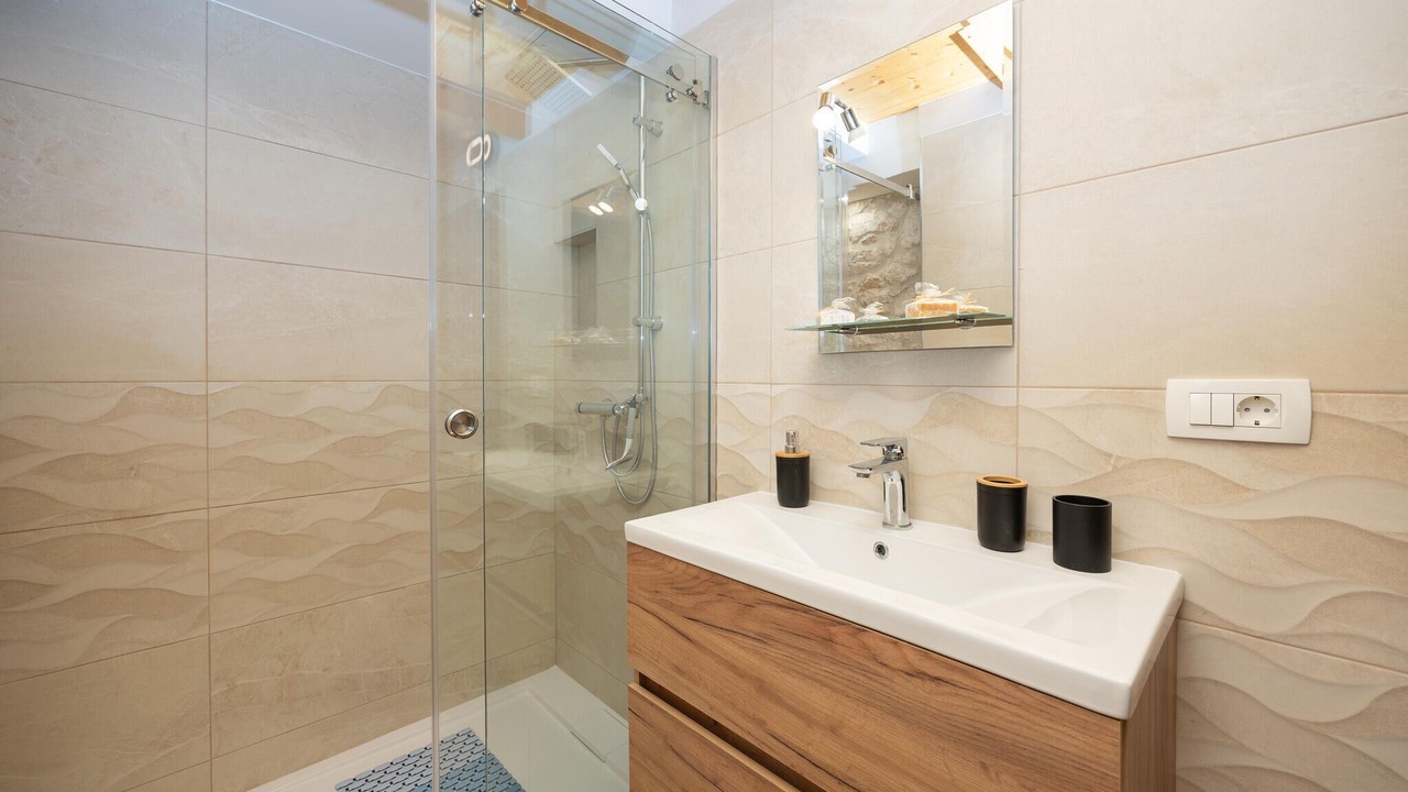Photo of Bathroom in Gustirna