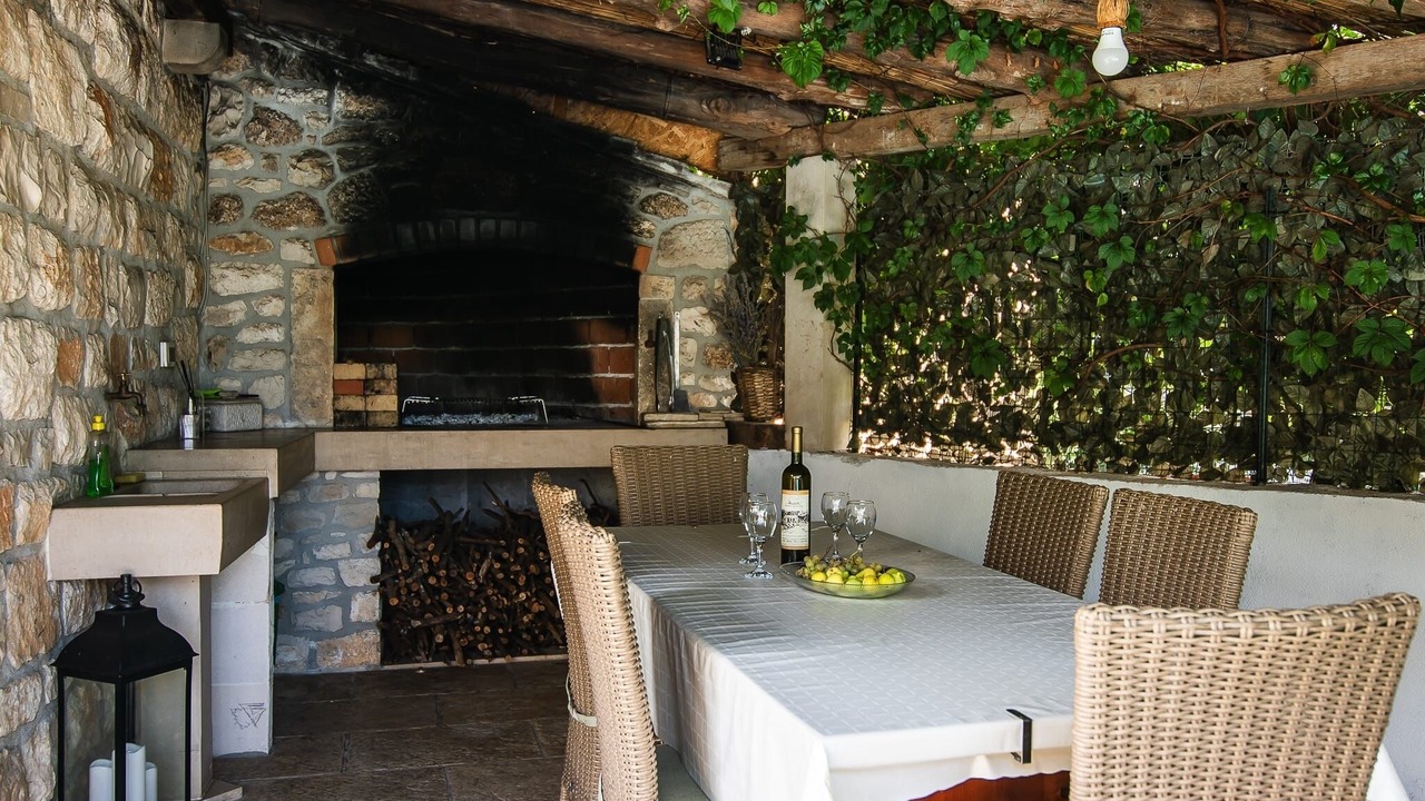 Photo of Outdoor in Dol