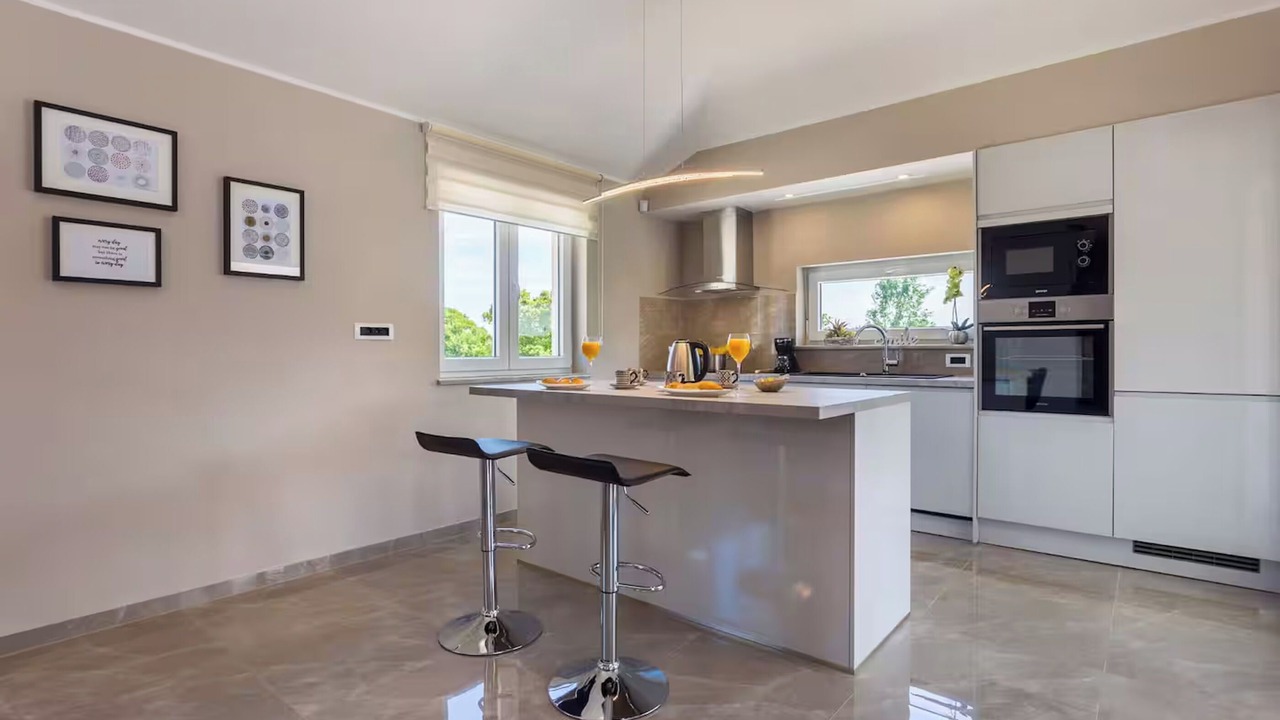Photo of Kitchen in Belavici