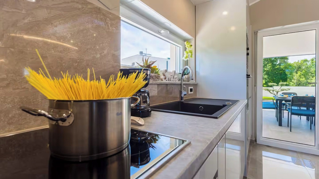 Photo of Kitchen in Belavici