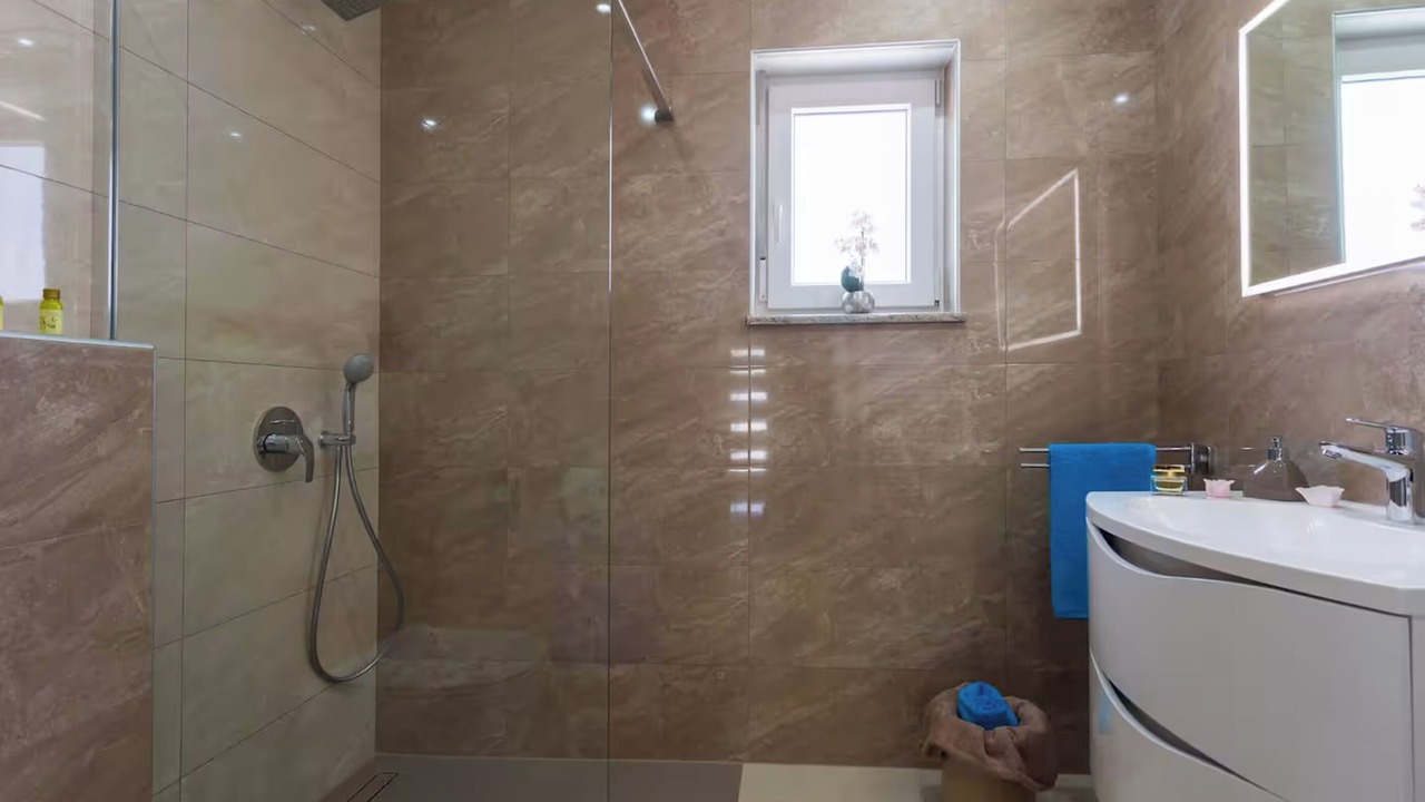 Photo of Bathroom in Belavici