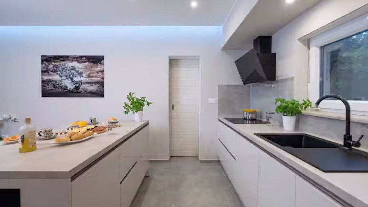 Photo of Kitchen in Filipana