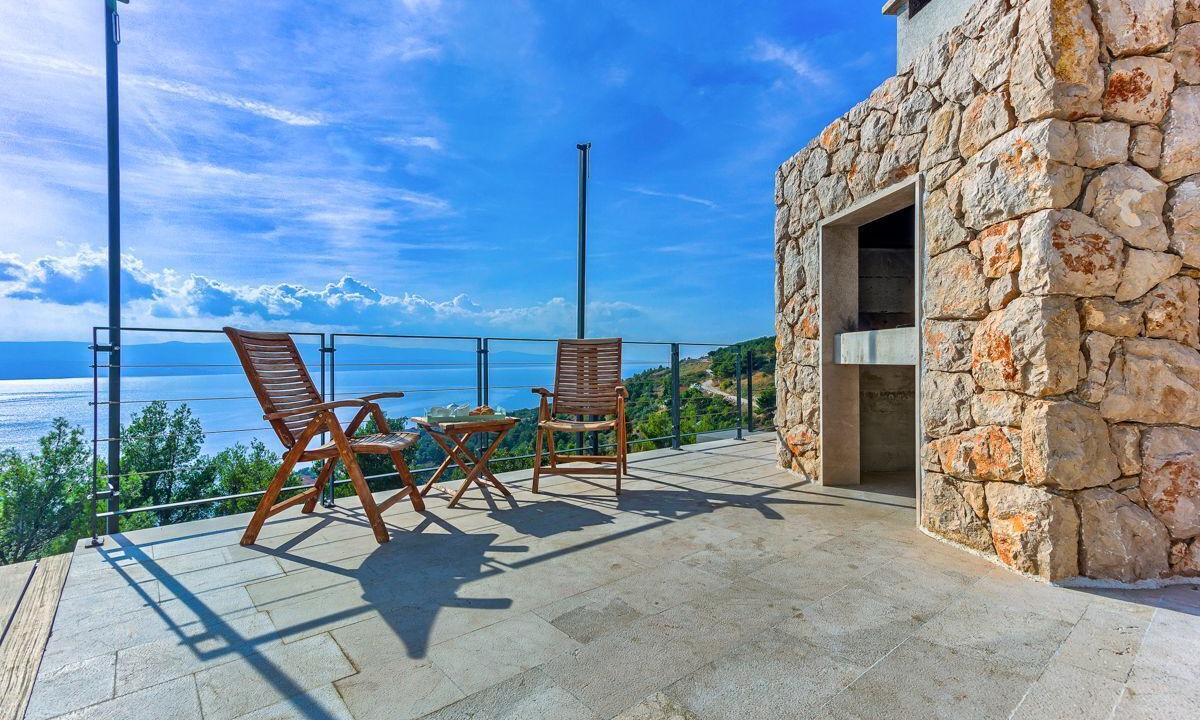 Photo of Patio Balcony in Mimice