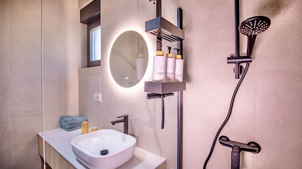 Photo of Bathroom in Artatore