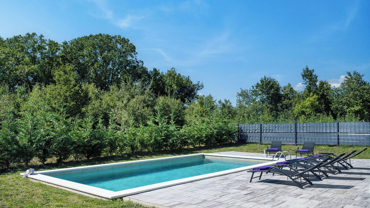 Photo of Outdoor in Nedescina