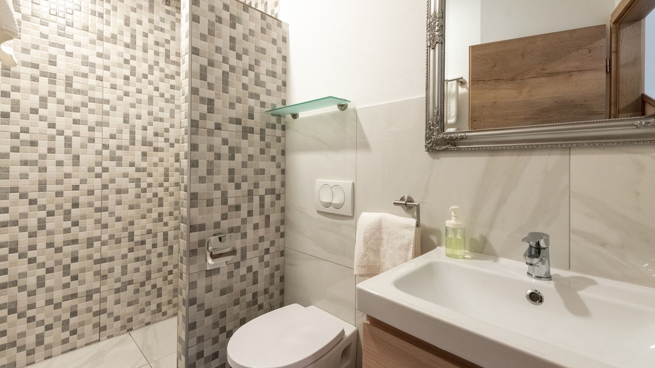 Photo of Bathroom in Ika