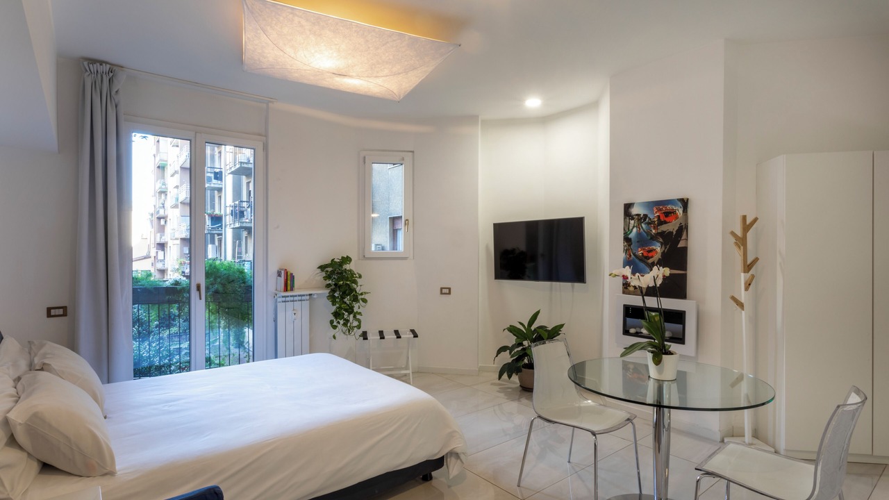 Photo of Bedroom in Milan Centre