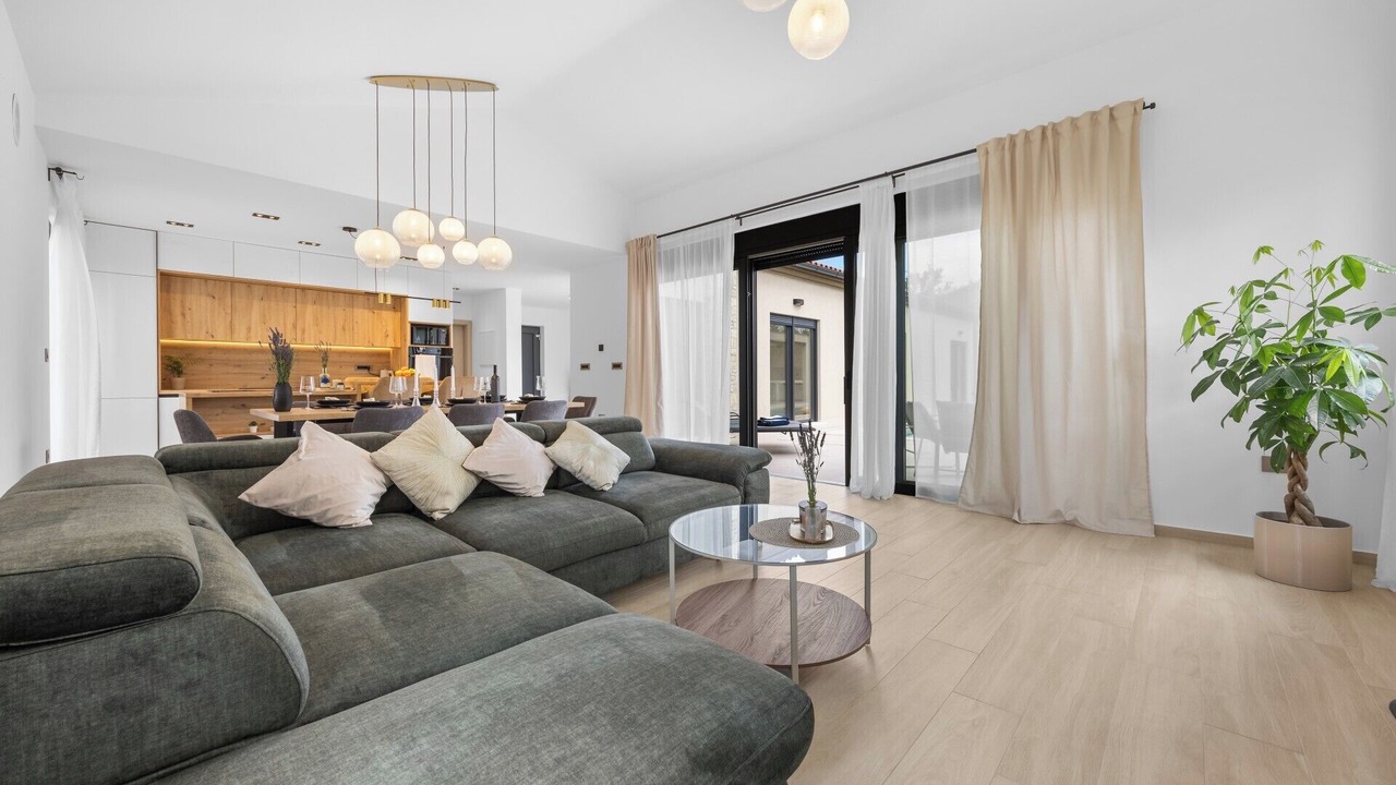 Photo of Livingroom in Loborika