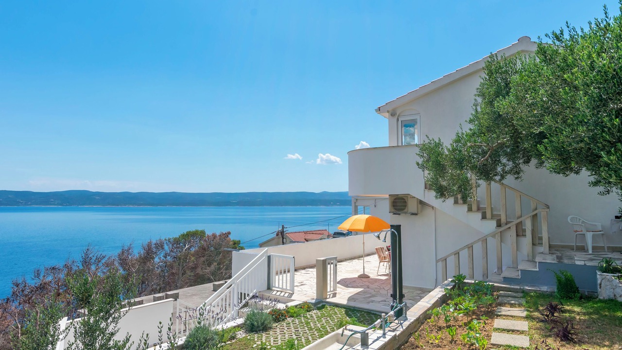 Photo of Patio Balcony in Marusici