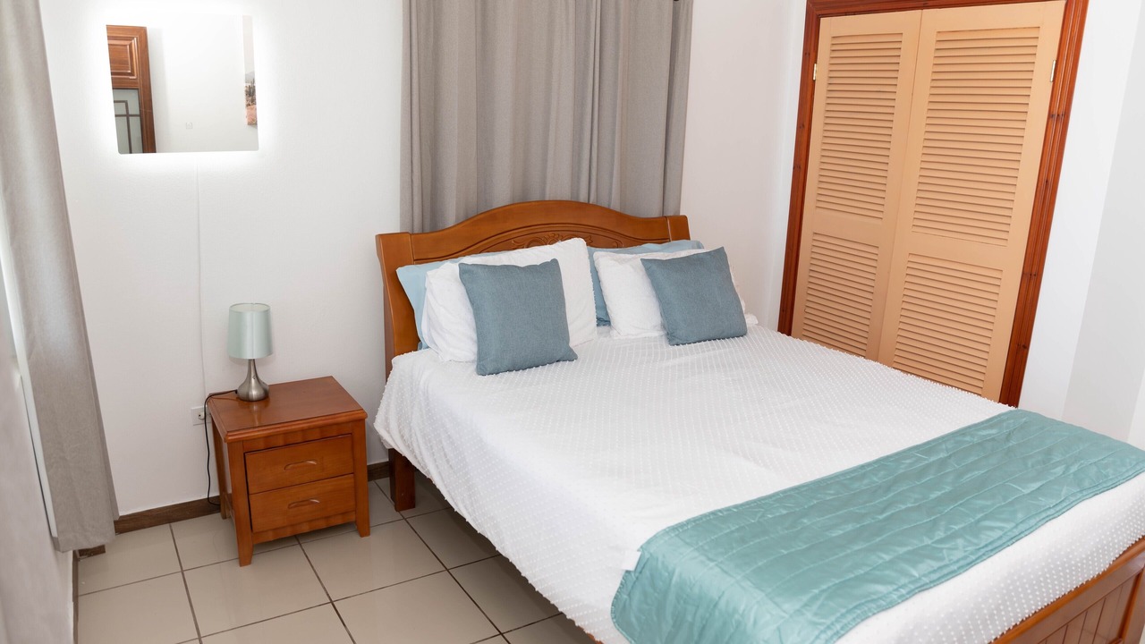 Photo of Bedroom in Falmouth Harbour