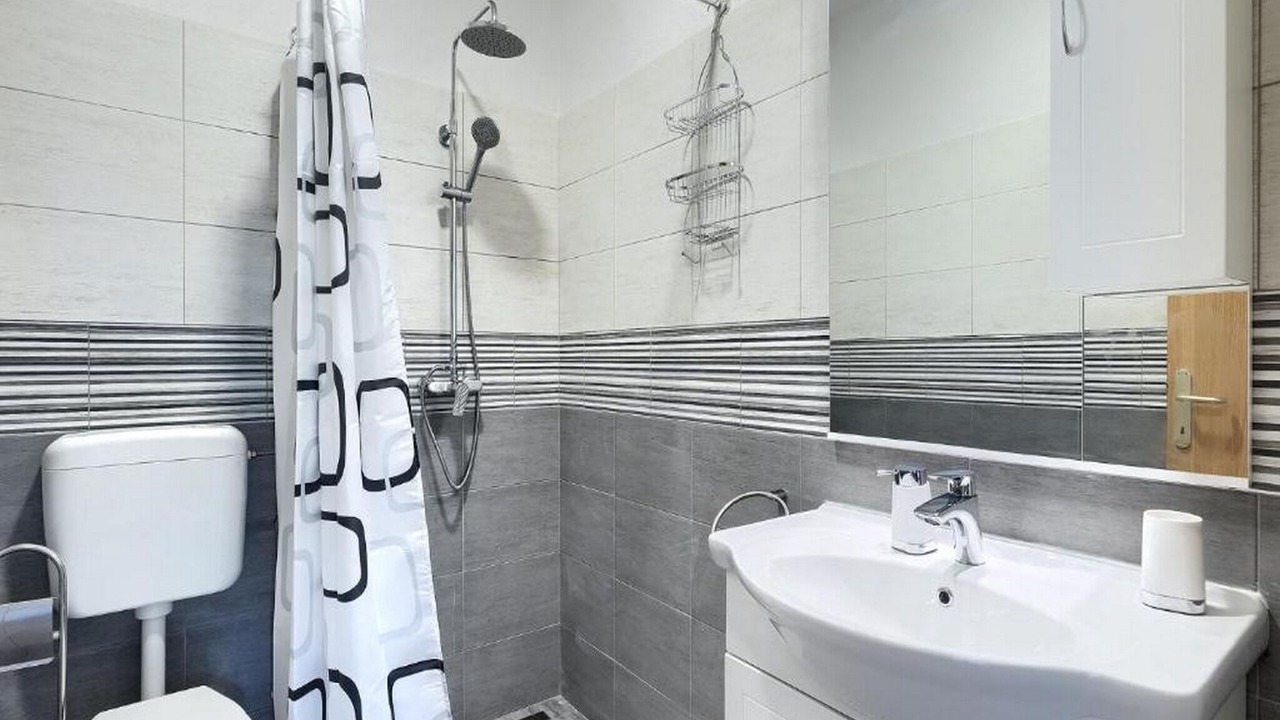 Photo of Bathroom in Loborika