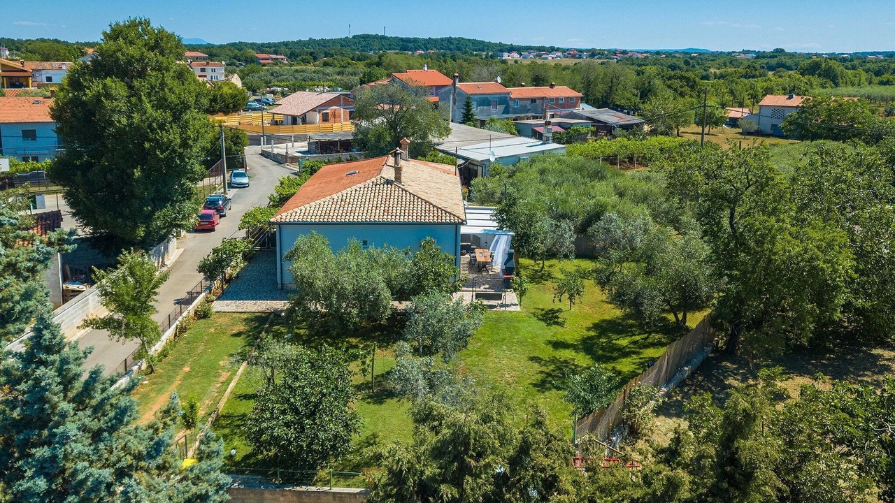 Photo of Outdoor in Loborika