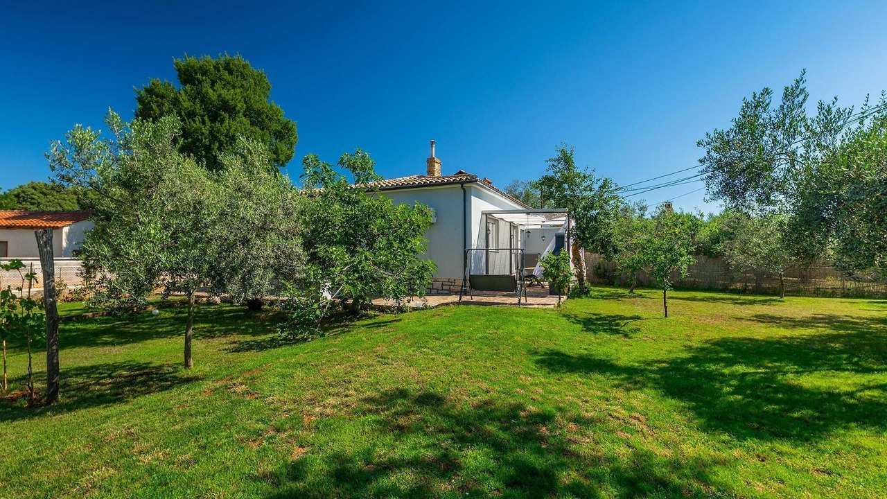 Photo of Outdoor in Loborika