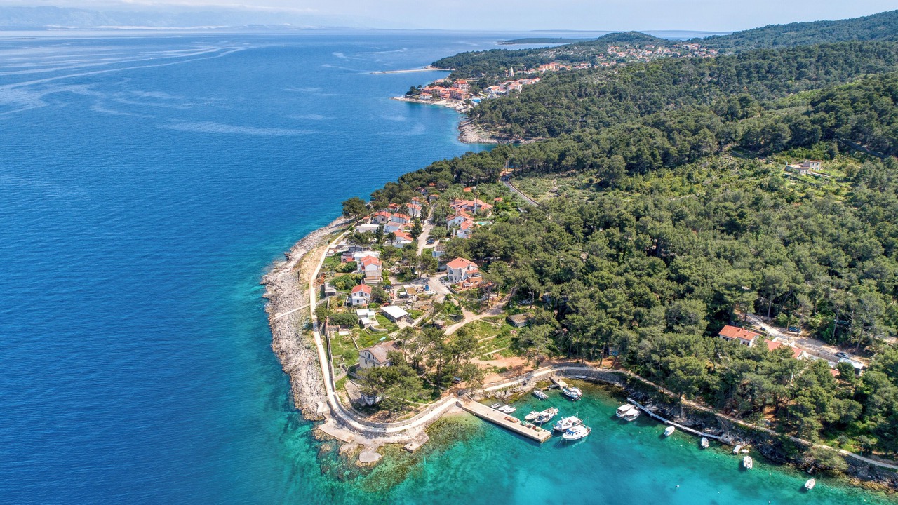 Photo of Outdoor in Cove Murtar