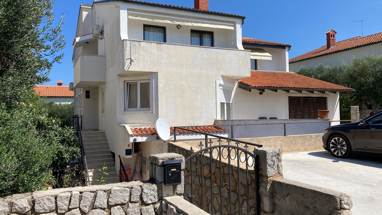 Photo of Outdoor in Cove Murtar