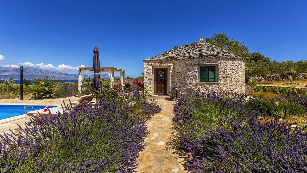 Photo of Outdoor in Supetar