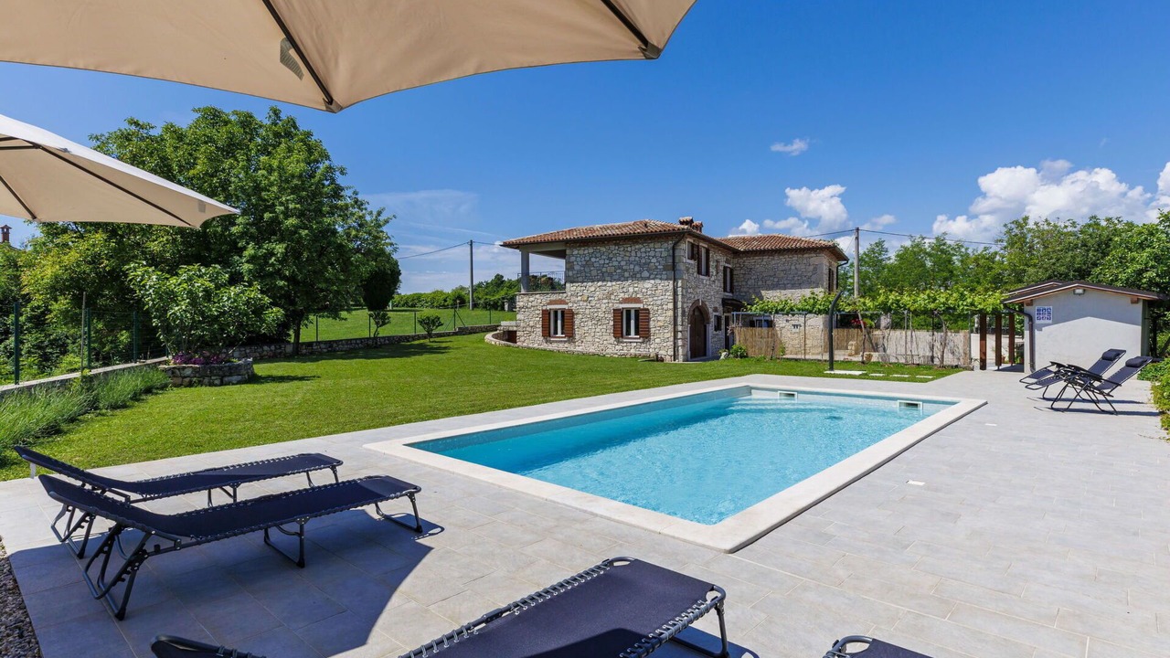 Photo of Outdoor in Nedescina