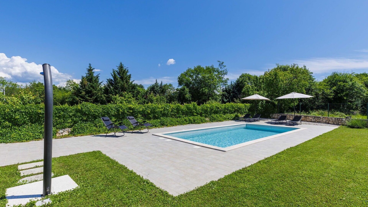 Photo of Outdoor in Nedescina