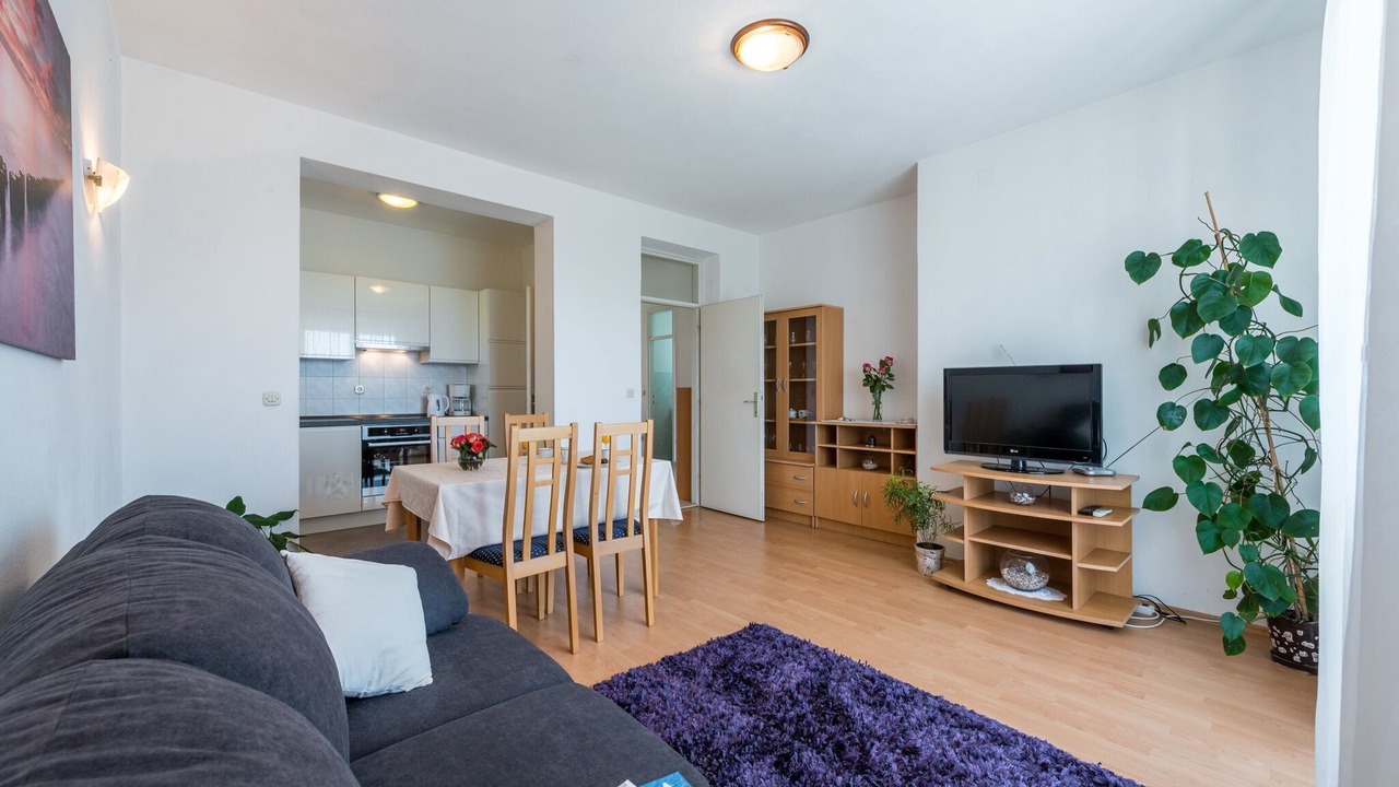 Photo of Livingroom in Pile