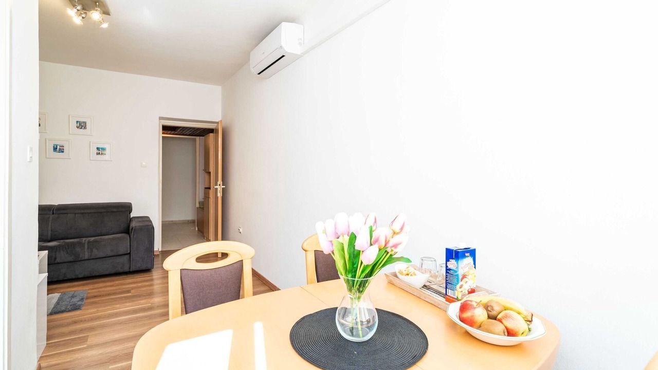 Photo of Livingroom in Gornji Kono
